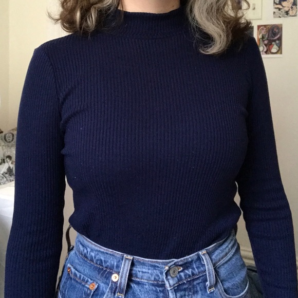 ribbed Uniqlo mock neck - Picture 2 of 4